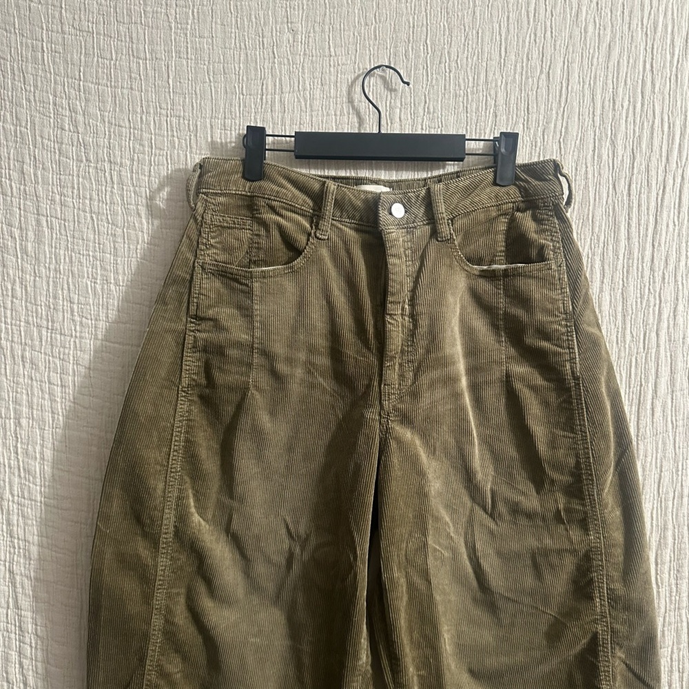 Pilcro The Kenna Heritage Mid-Rise Barrel Jeans moss green corduroy sz 30 - Picture 3 of 6